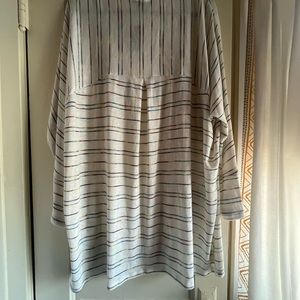 Torrid light weight multicolor sweater size 2X